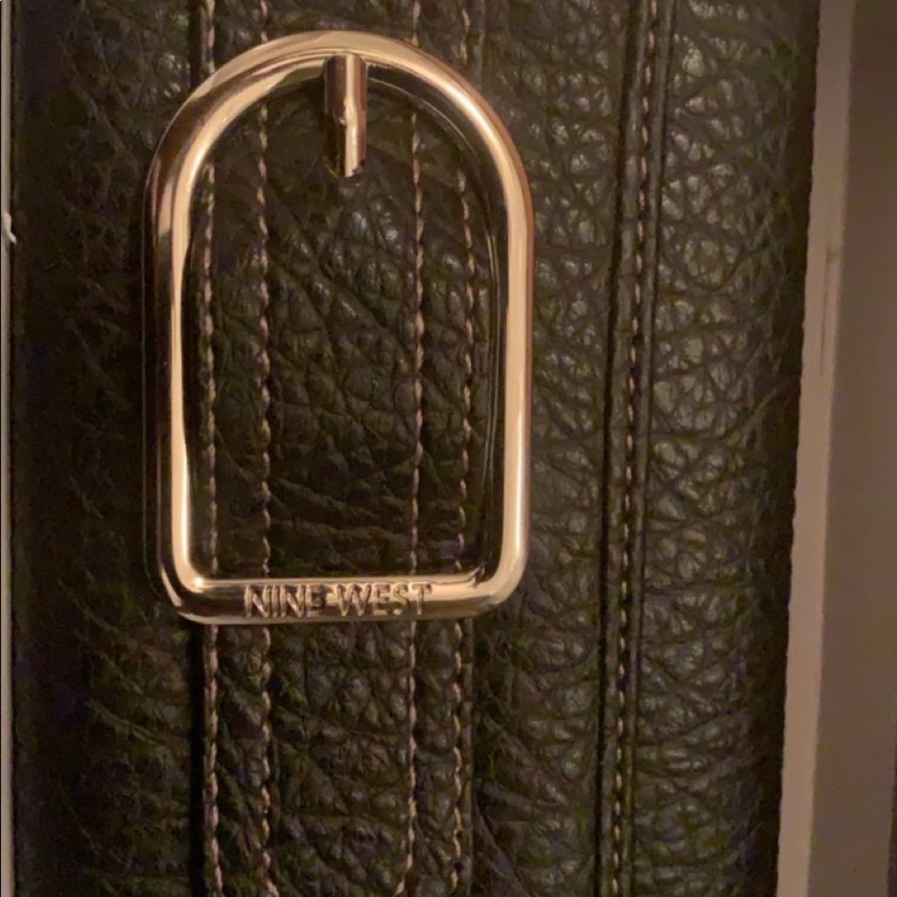 Nine West wallet